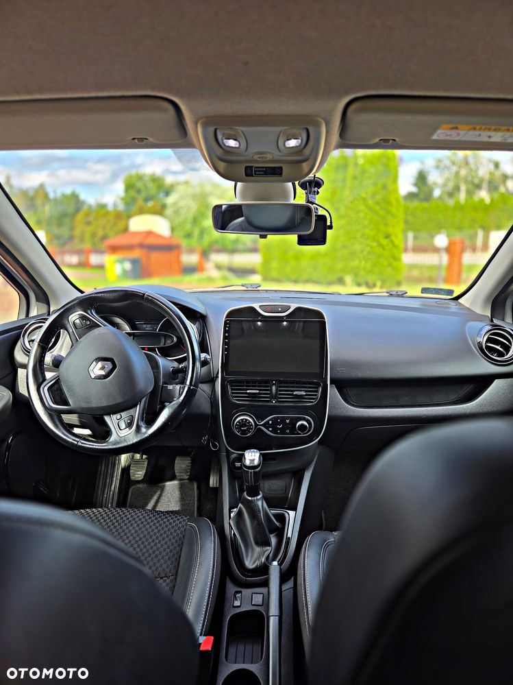 Renault Clio - 5