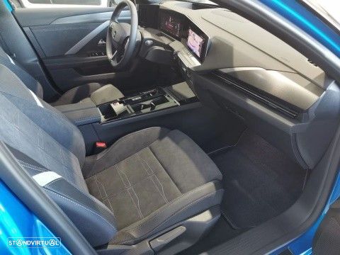 Opel Astra 54 kWh GS - 17