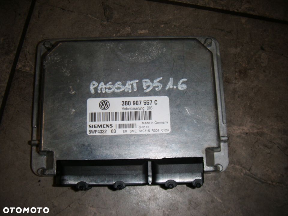 VW passat b5 komputer silnika nr 3b0907557c - 1