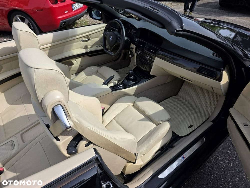 BMW Seria 3 320i Edition Exclusive - 34