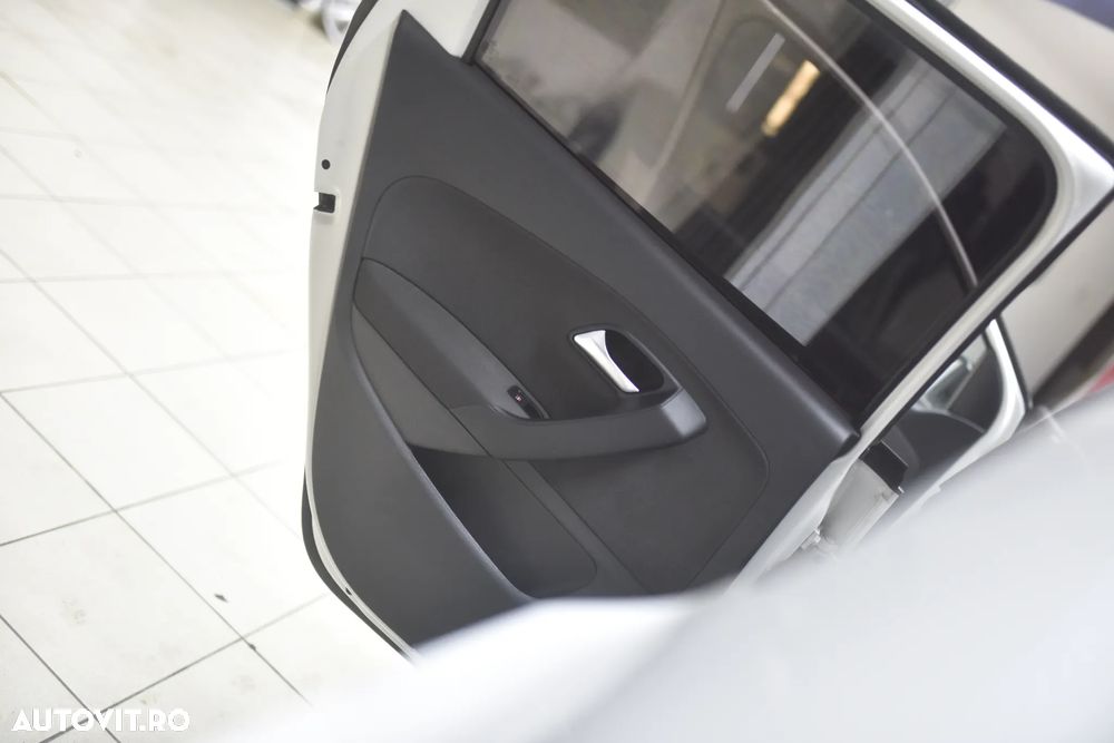 Volkswagen Polo 1.2 TDI Blue Motion - 17