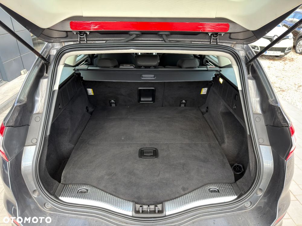 Ford Mondeo SW 1.6 TDCi Ambiente - 24