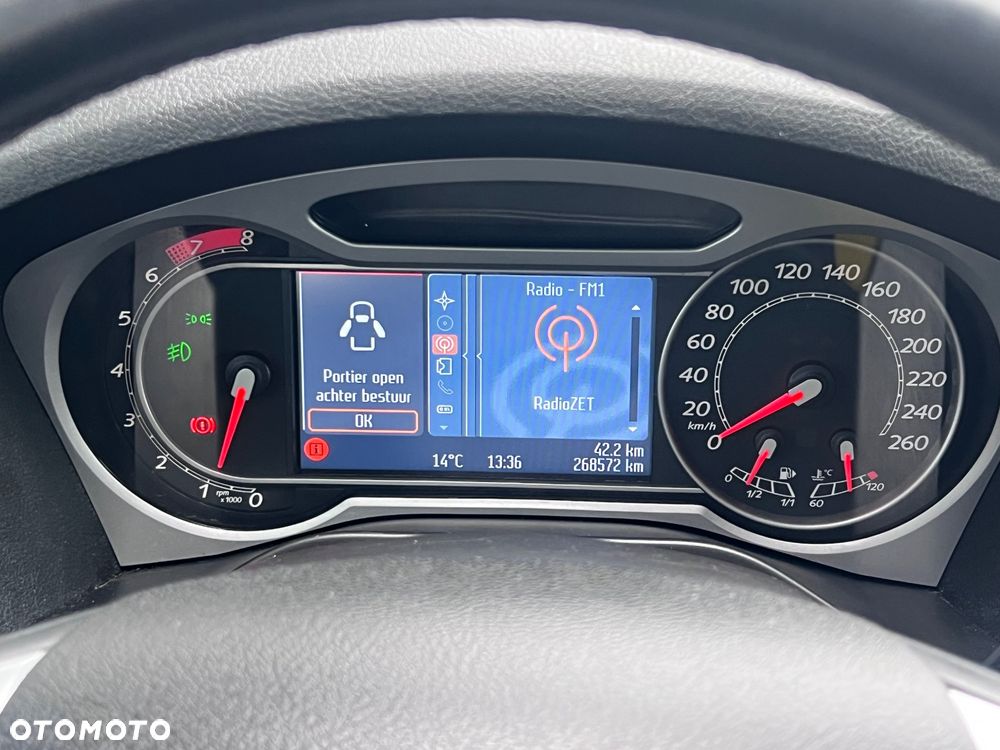 Ford S-Max 2.0 Viva Titanium - 24