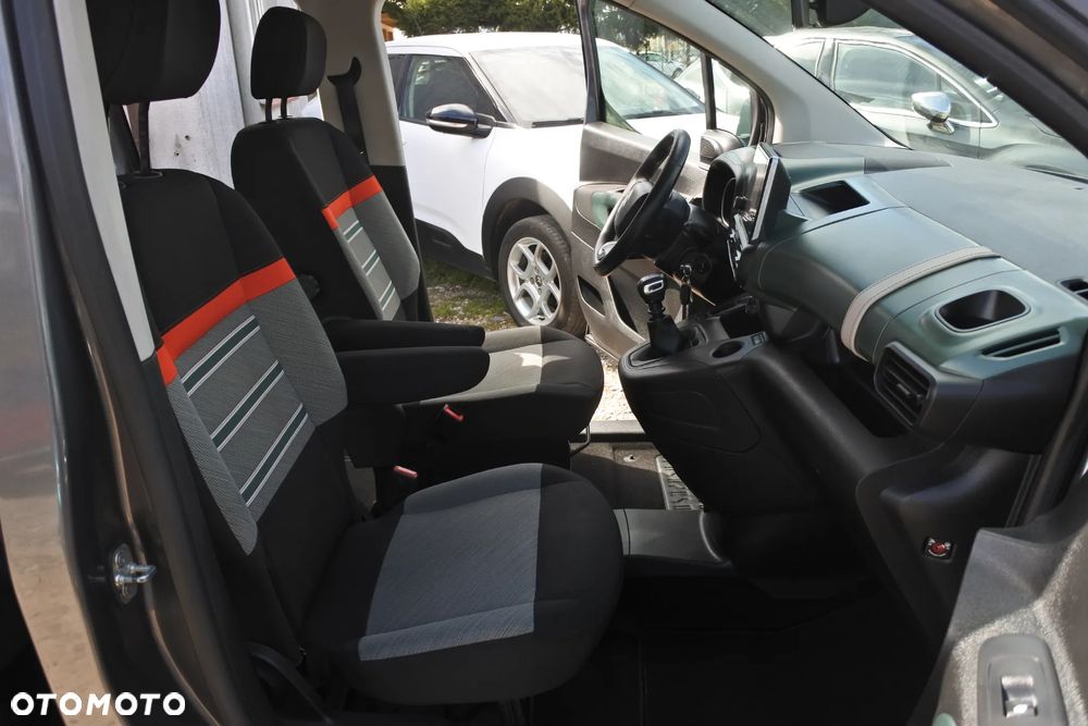 Citroën Berlingo XL PureTech 110 SHINE - 6