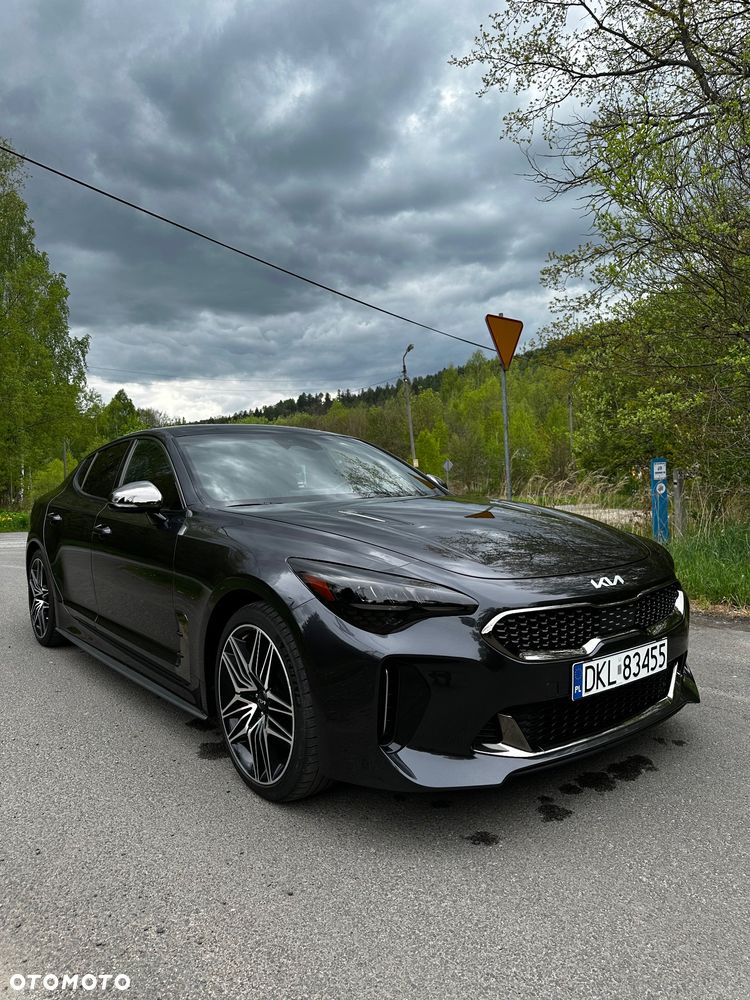 Kia Stinger - 3