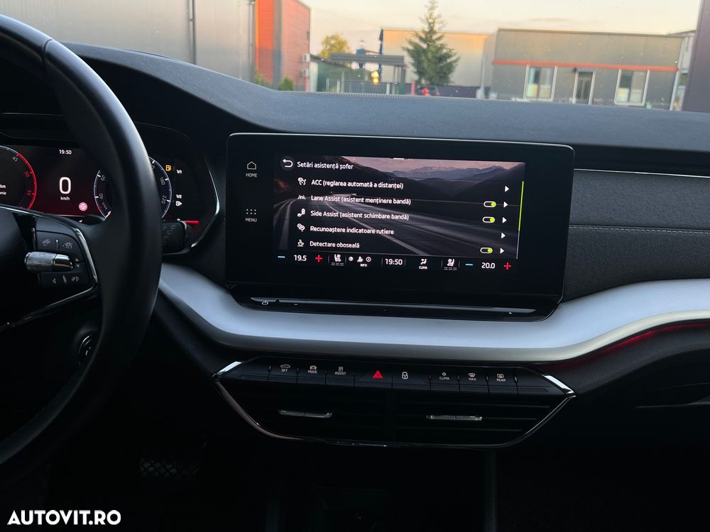 SKODA Octavia 2023 — imagine 17