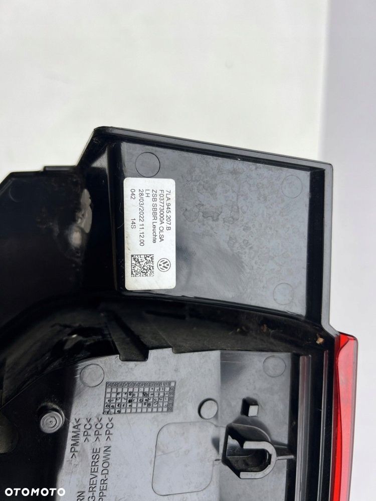 VW T6 LIFT 19- LAMPA LEWA TYLNA LED ORYGINAŁ 7LA945207B - 5