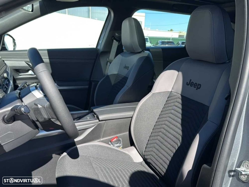 Jeep Compass 74 kWh Altitude - 10