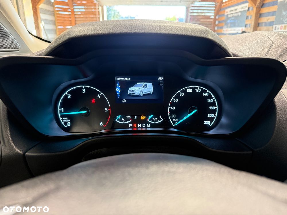 Ford Transit Connect - 17