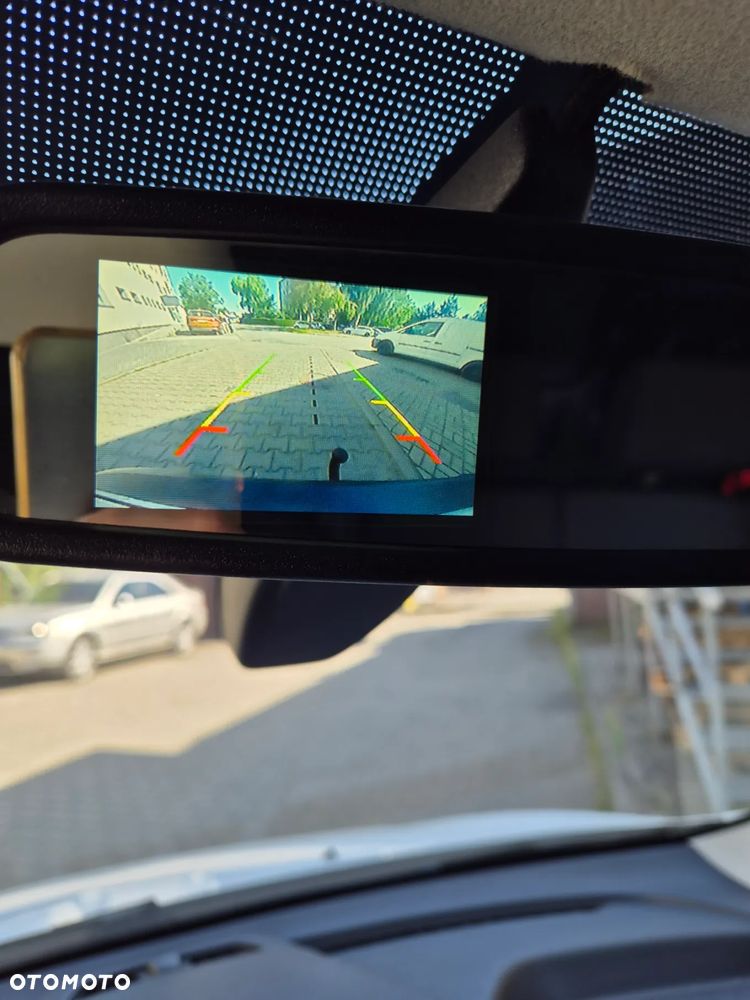 Ford Transit Connect - 18