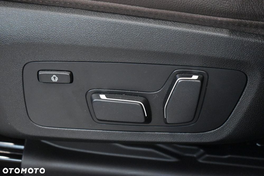 BMW X4 - 11