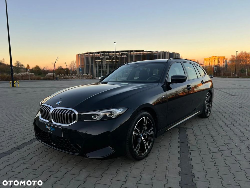 BMW Seria 3 330i xDrive M Sport - 15