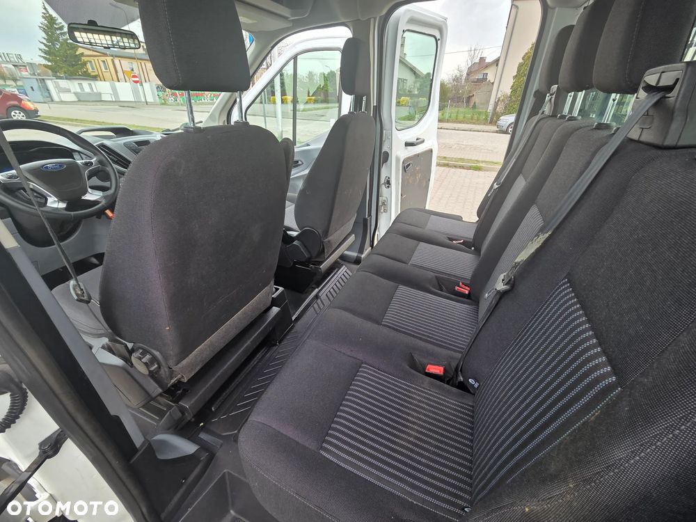 Ford Transit - 25