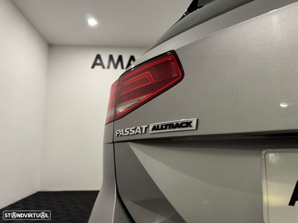 VW Passat Alltrack 2.0 TDi 4Motion - 23