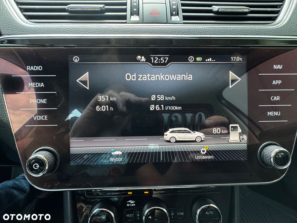 Skoda Superb 2.0 TDI SCR Ambition - 24