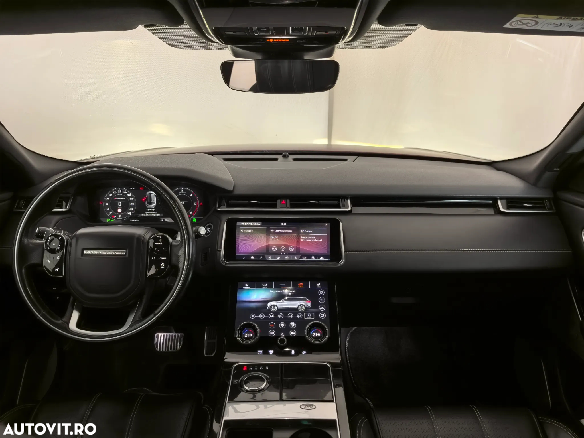 Land Rover Range Rover Velar 2.0 R-Dynamic HSE - 17