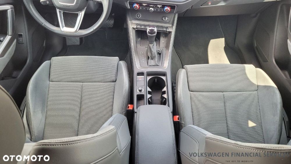 Audi Q3 Sportback - 13