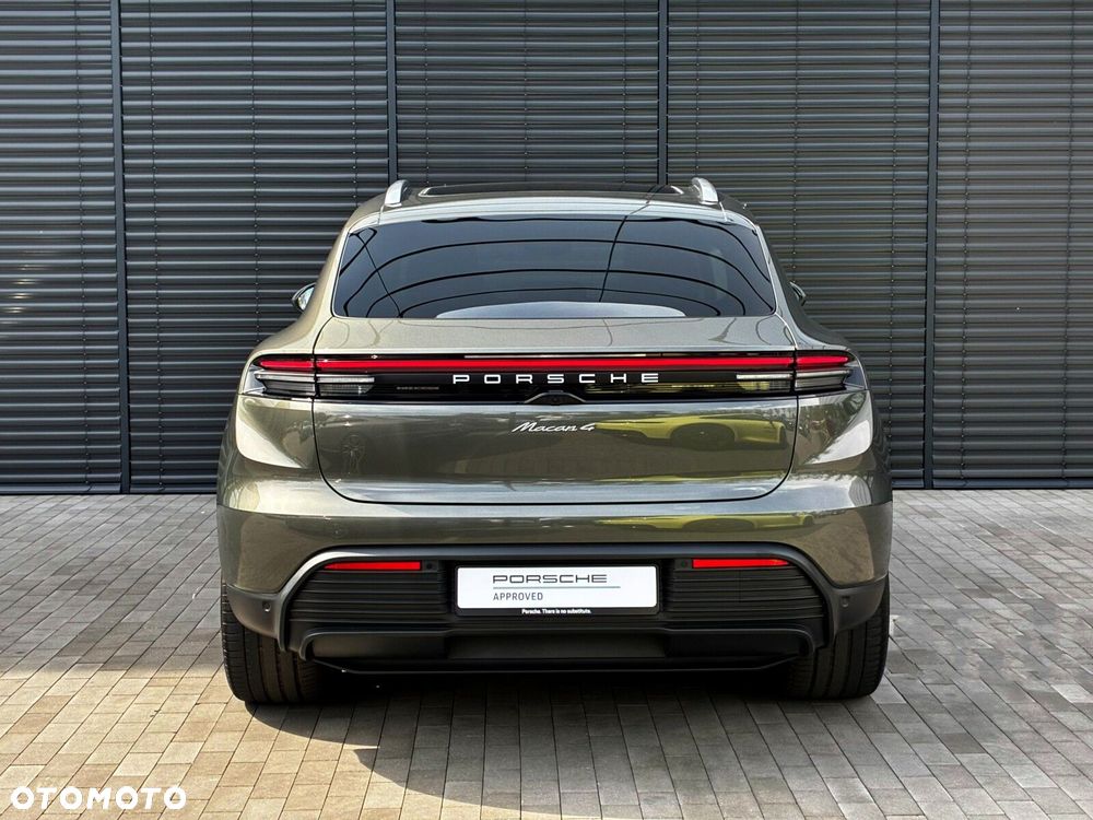 Porsche Macan - 5
