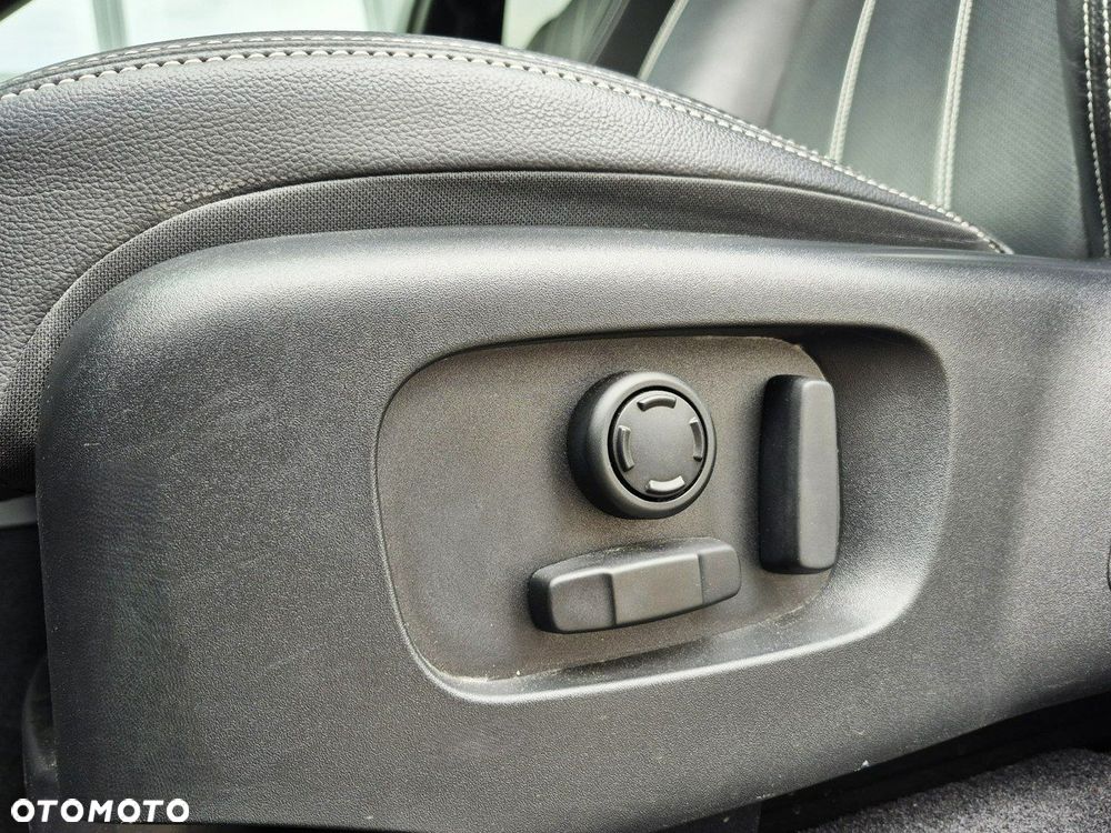 Land Rover Range Rover Velar - 24