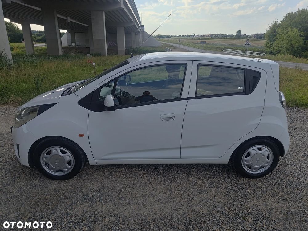 Chevrolet Spark 1.0 LT - 10