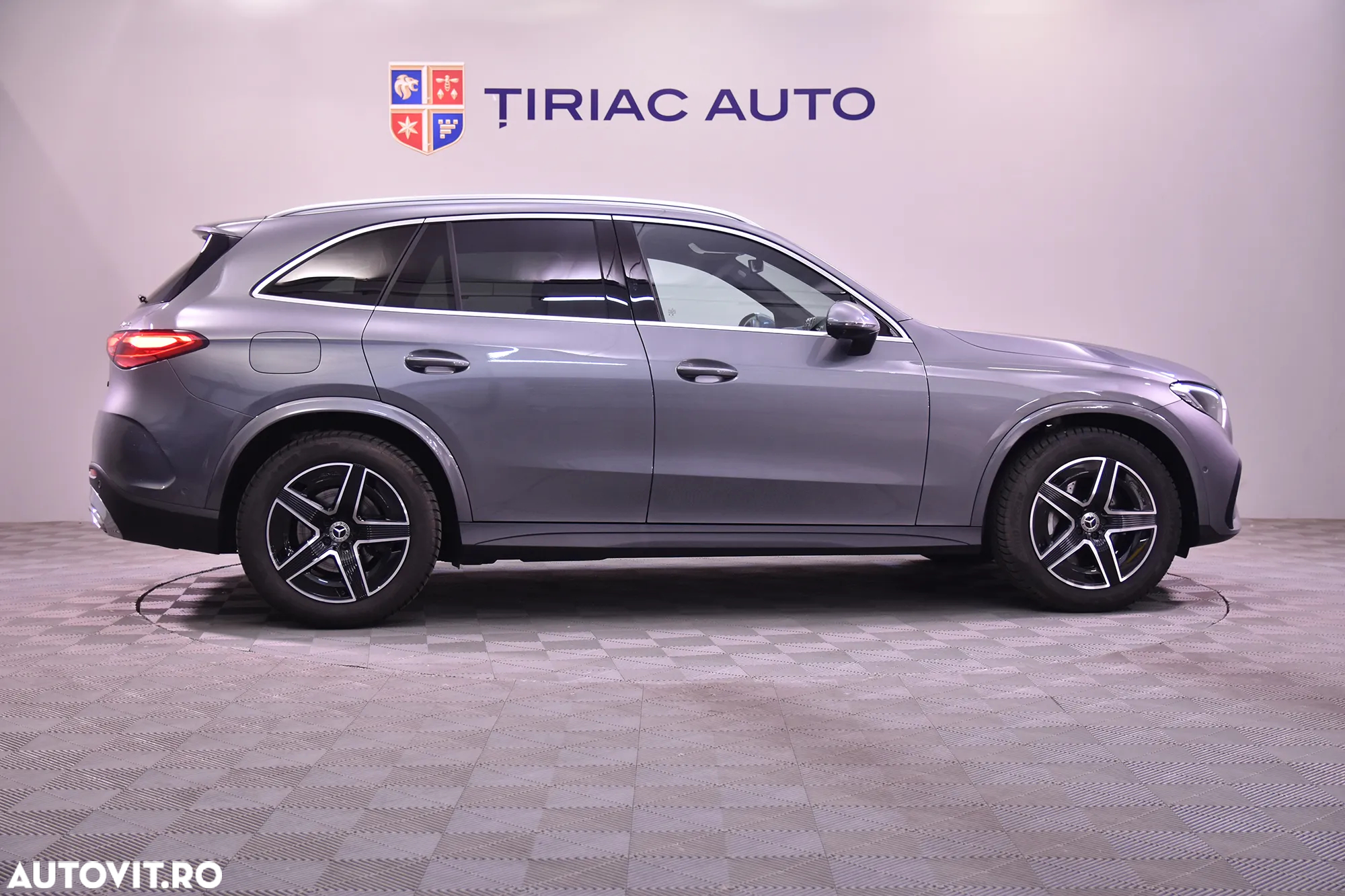 Mercedes-Benz GLC - 6