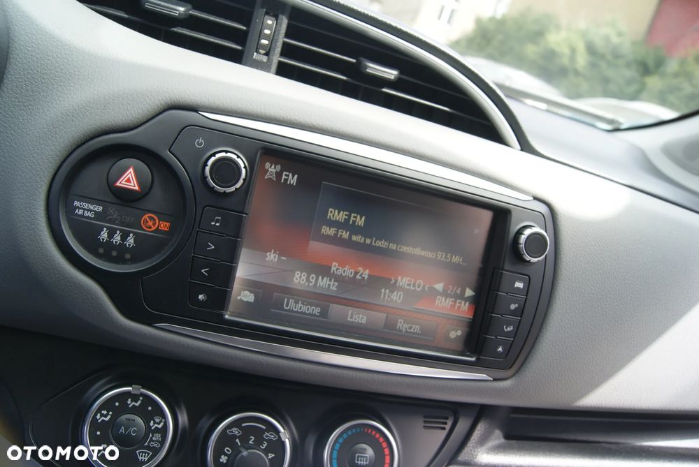 Toyota Yaris 1.33 Premium EU6 - 26