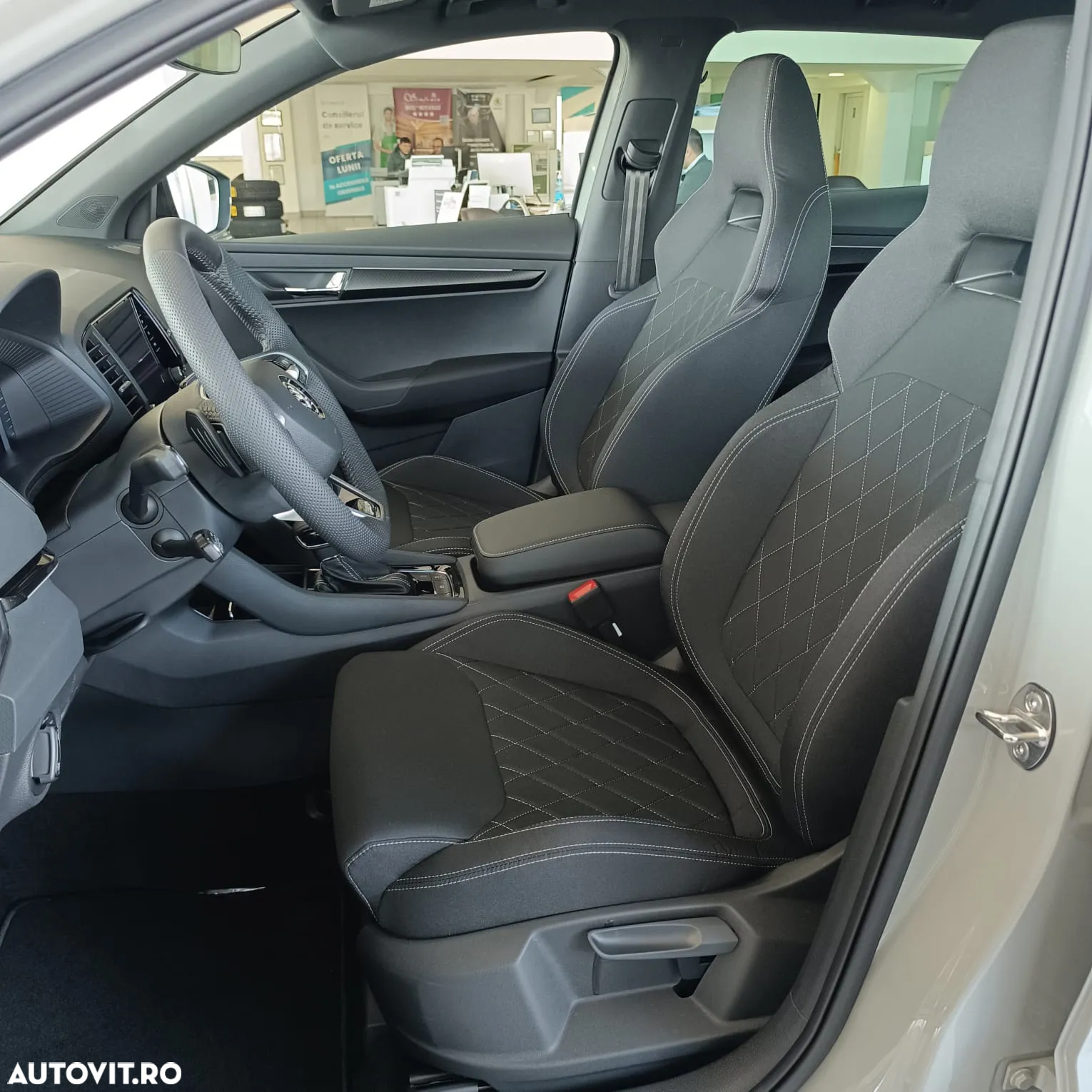 Skoda Karoq 2.0 TDI 4X4 DSG Sportline - 9