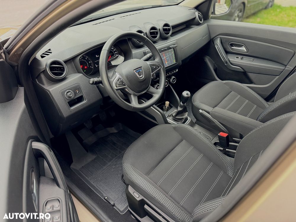 Dacia Duster 1.5 Blue dCi 4WD Prestige jante 17" - 10