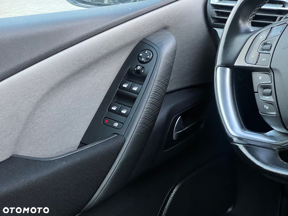Citroën C4 Picasso BlueHDi 120 EAT6 SHINE - 26