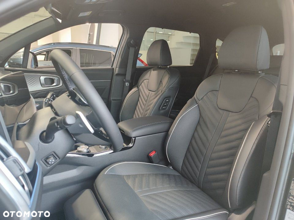 Kia Sorento - 8