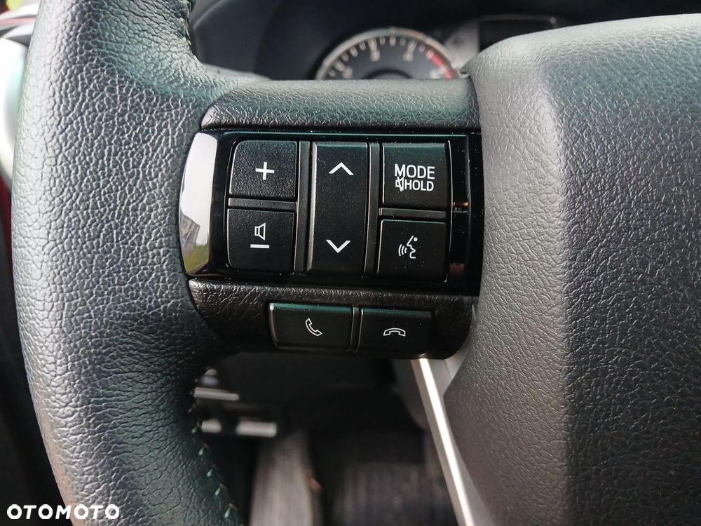 Toyota Hilux - 28