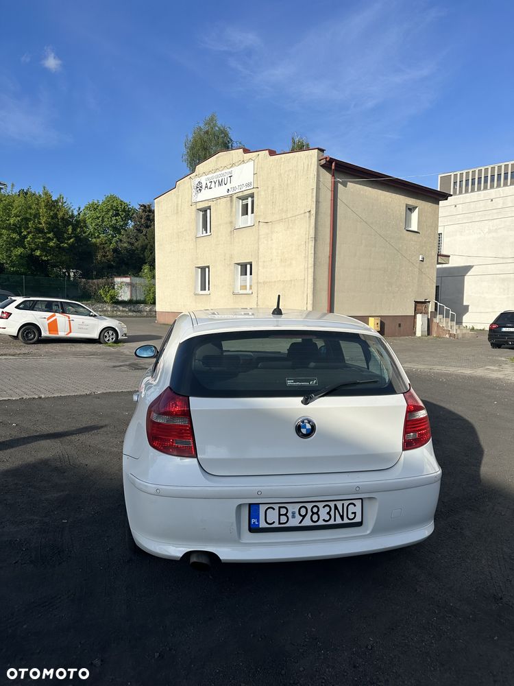 BMW Seria 1 118d DPF Edition Sport - 9