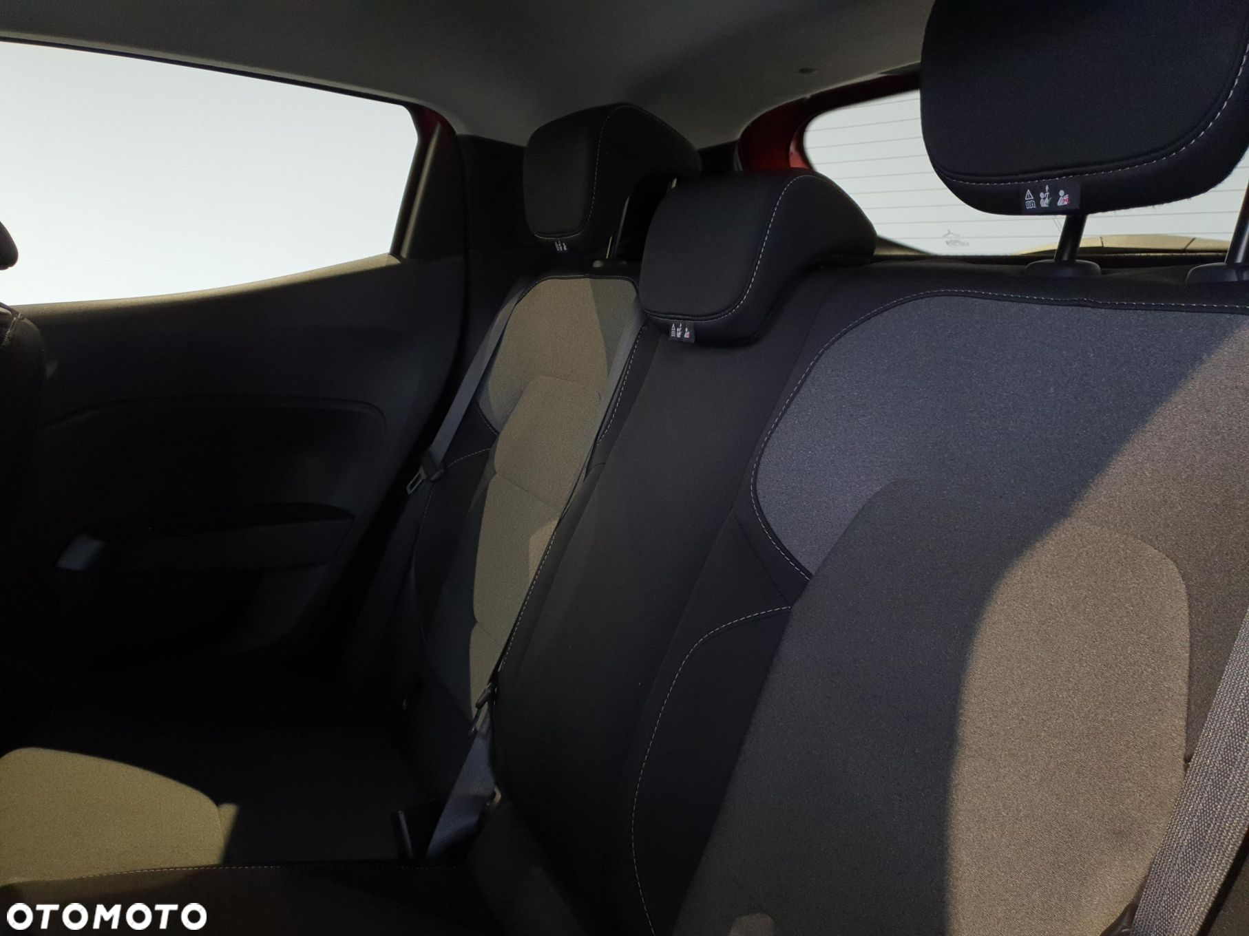 Renault Clio 1.0 TCe Evolution - 19