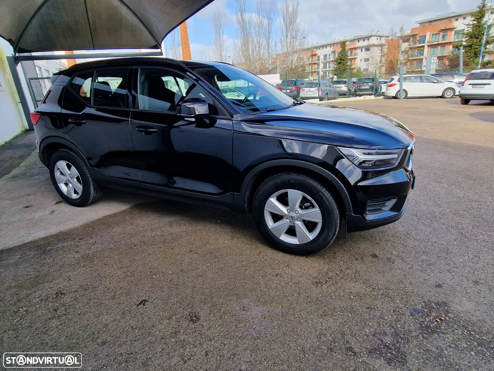 Volvo XC 40 1.5 T3 Tech Edition - 2