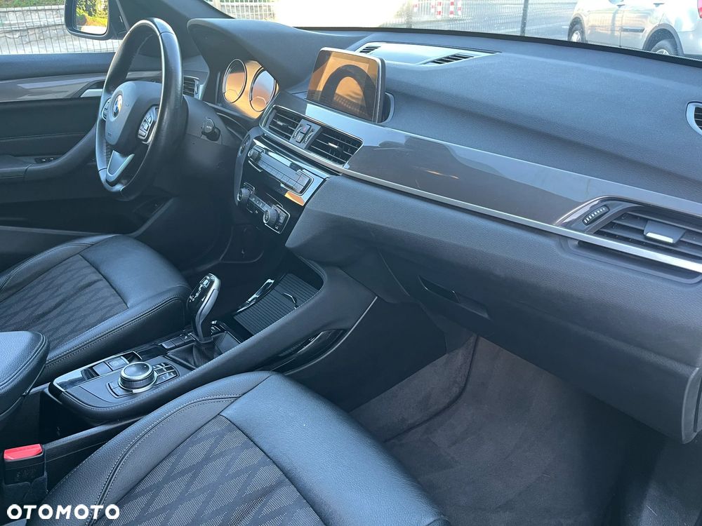 BMW X1 sDrive18d sport - 21