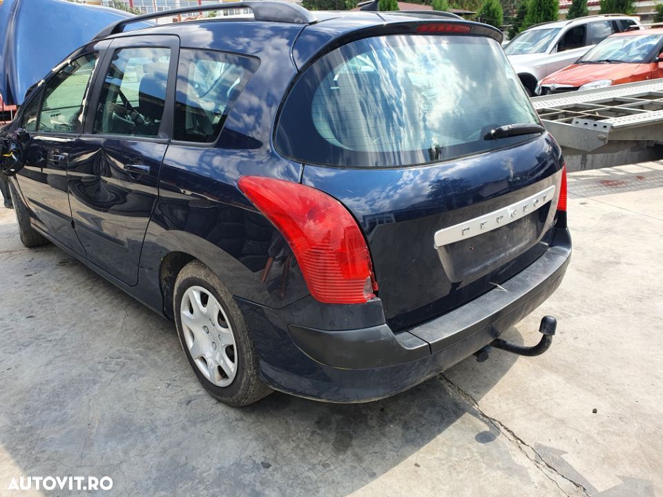Dezmembrea Peugeot 308 1.6 5fw - 3