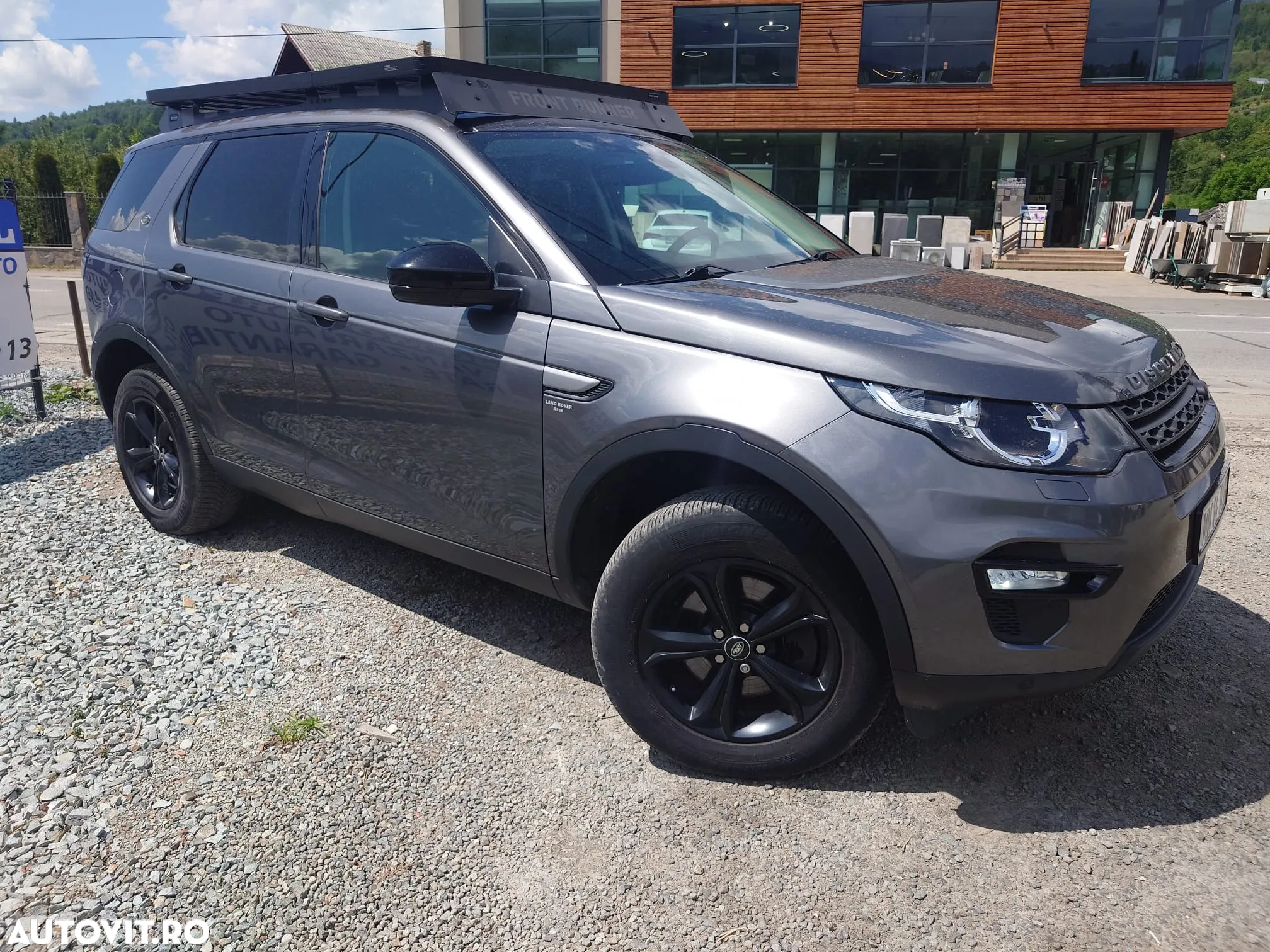 Land Rover Discovery Sport - 3