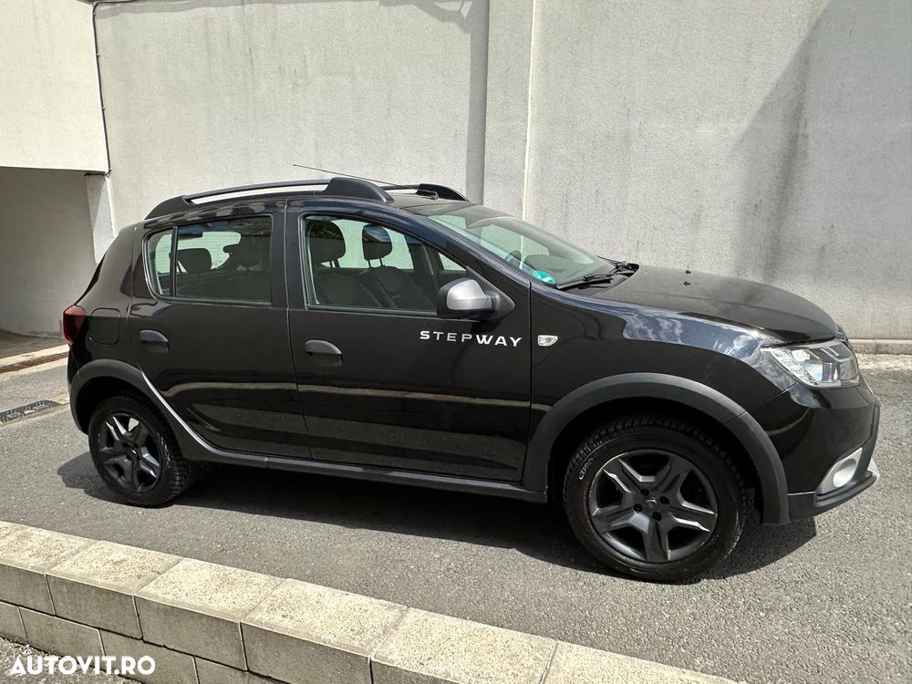 Dacia Sandero Stepway TCe 90 (S&S) Celebration - 2