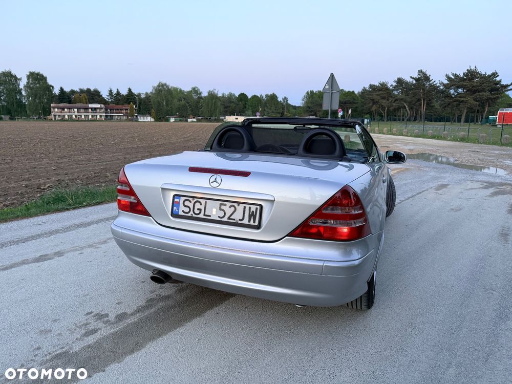 Mercedes-Benz SLK - 13