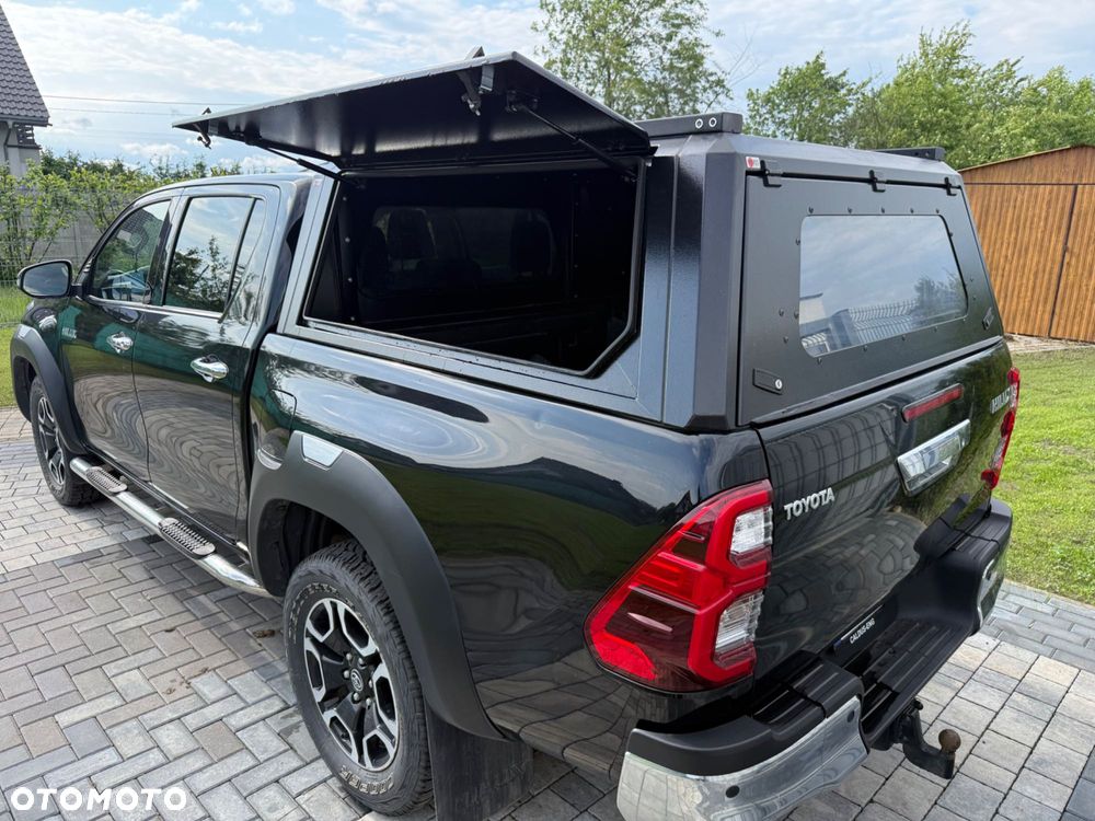 Toyota Hilux - 5