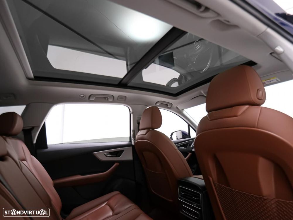 Audi Q7 55 TFSIe quattro S line Tiptronic - 11