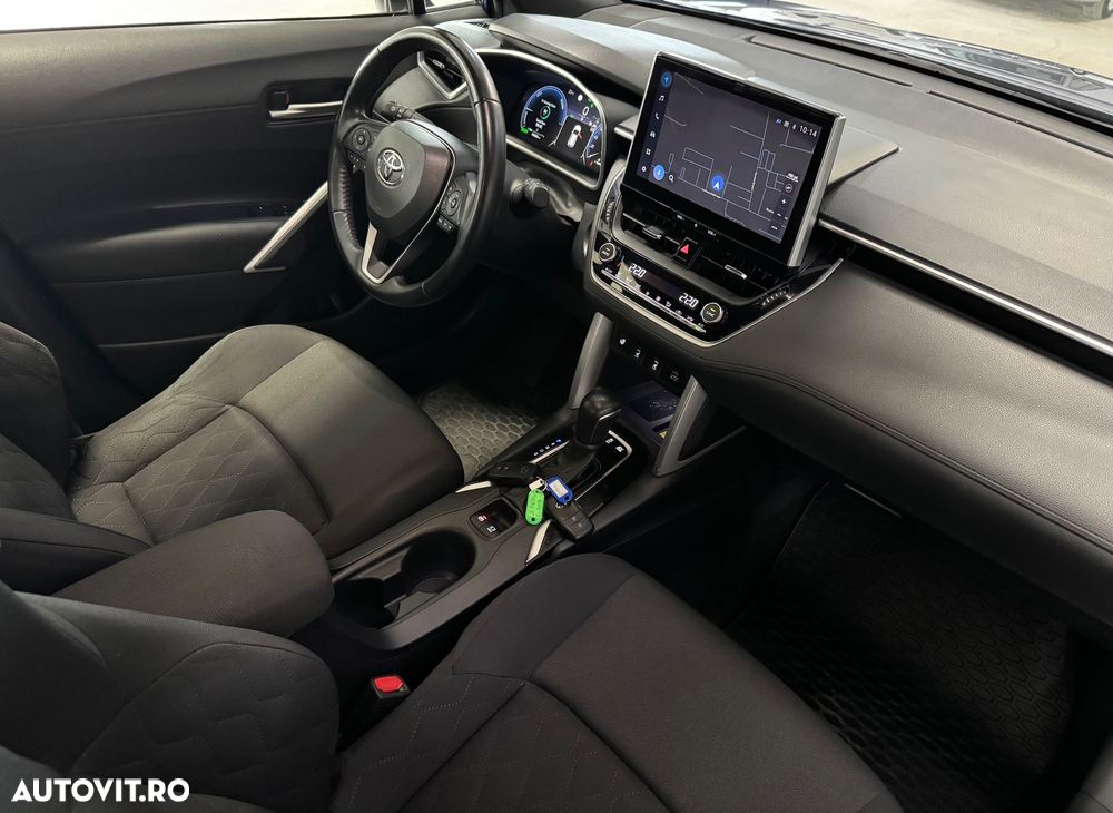 Toyota Corolla Cross 2.0 VVT-i 4x4 Style - 12