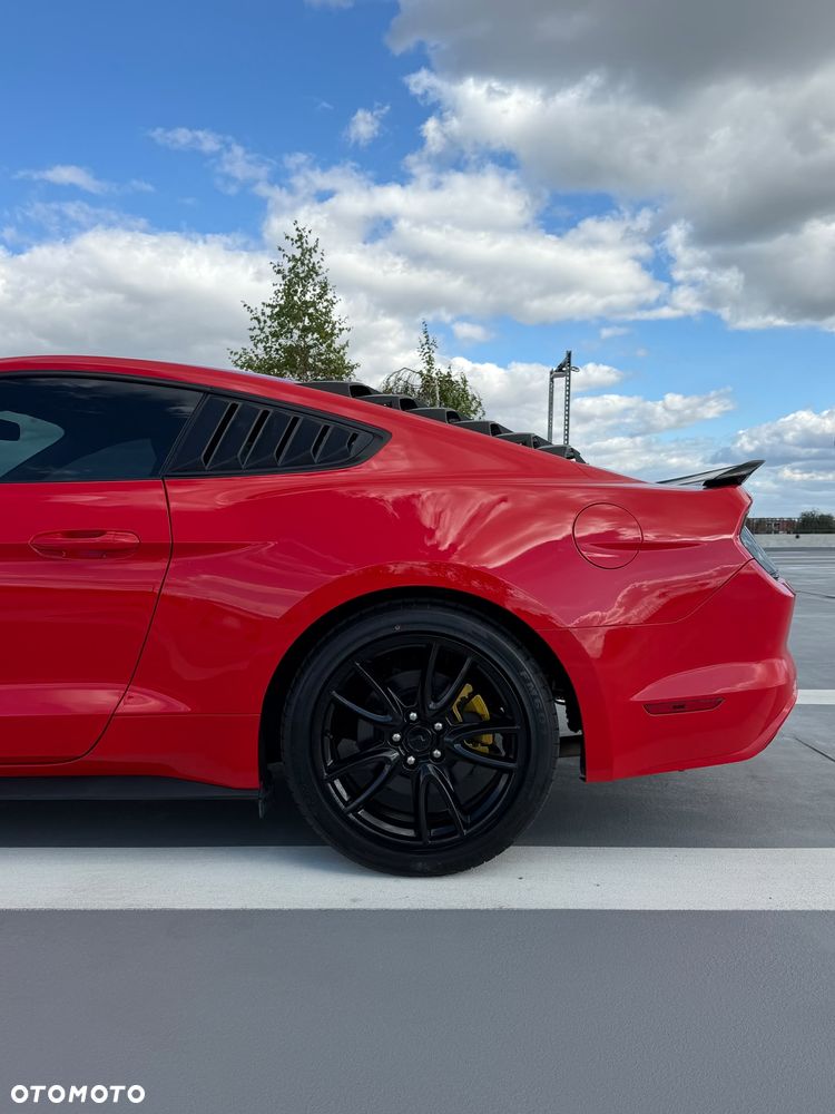 Ford Mustang - 15