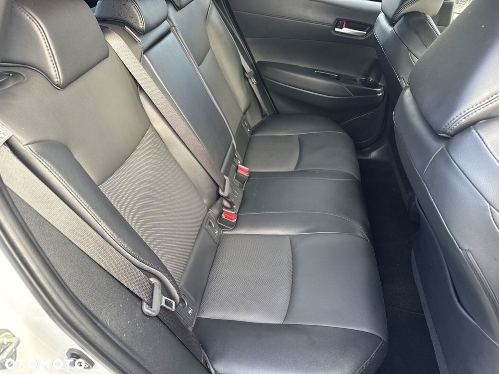 Toyota Corolla Cross 2.0 Hybrid Executive - 22