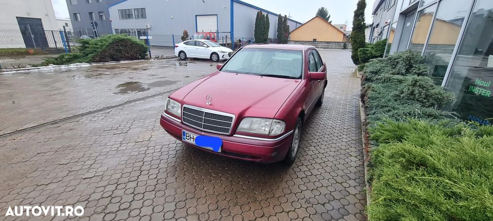 Mercedes-Benz C - 10