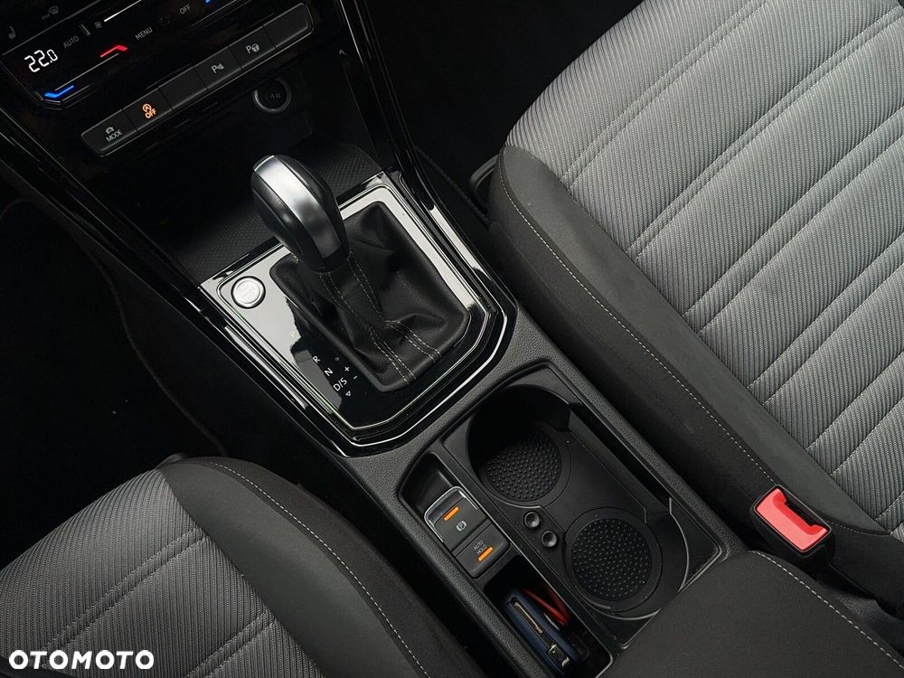Volkswagen Touran - 20