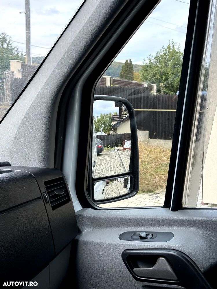 Mercedes-Benz Sprinter - 19