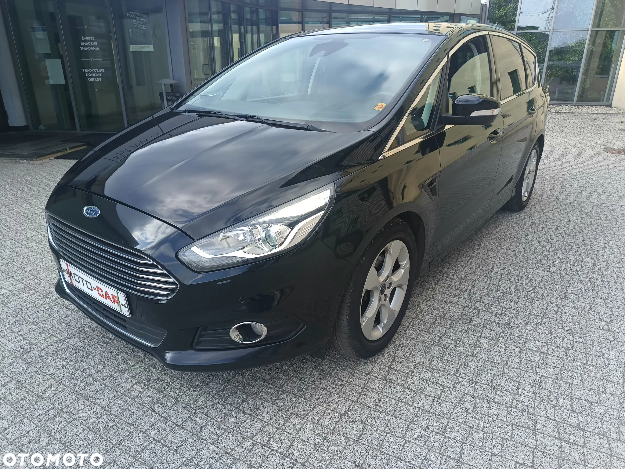 Ford S-Max 2.0 TDCi Titanium - 3