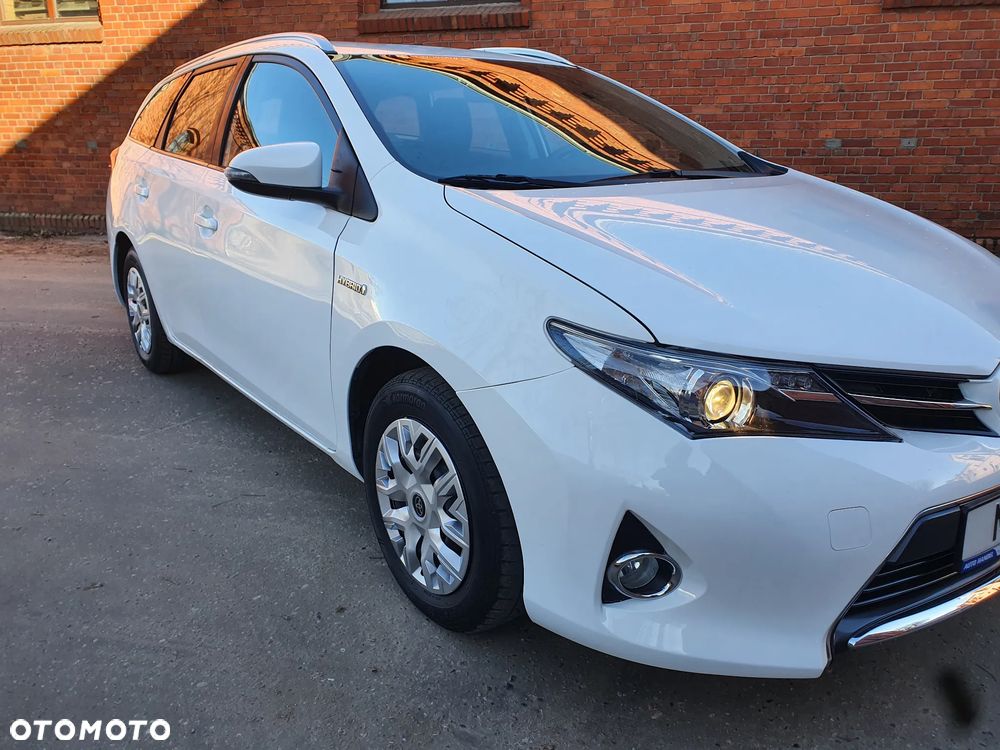 Toyota Auris 1.8 HSD Prestige - 2