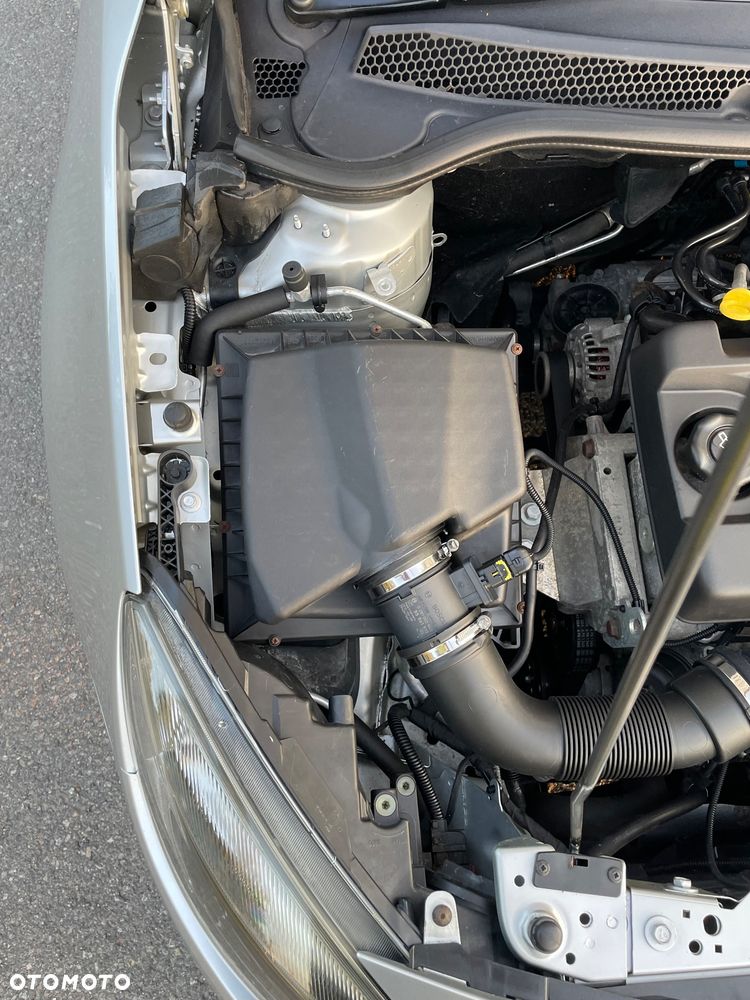 Opel Astra 1.3 CDTI Essentia ecoFLEX - 31